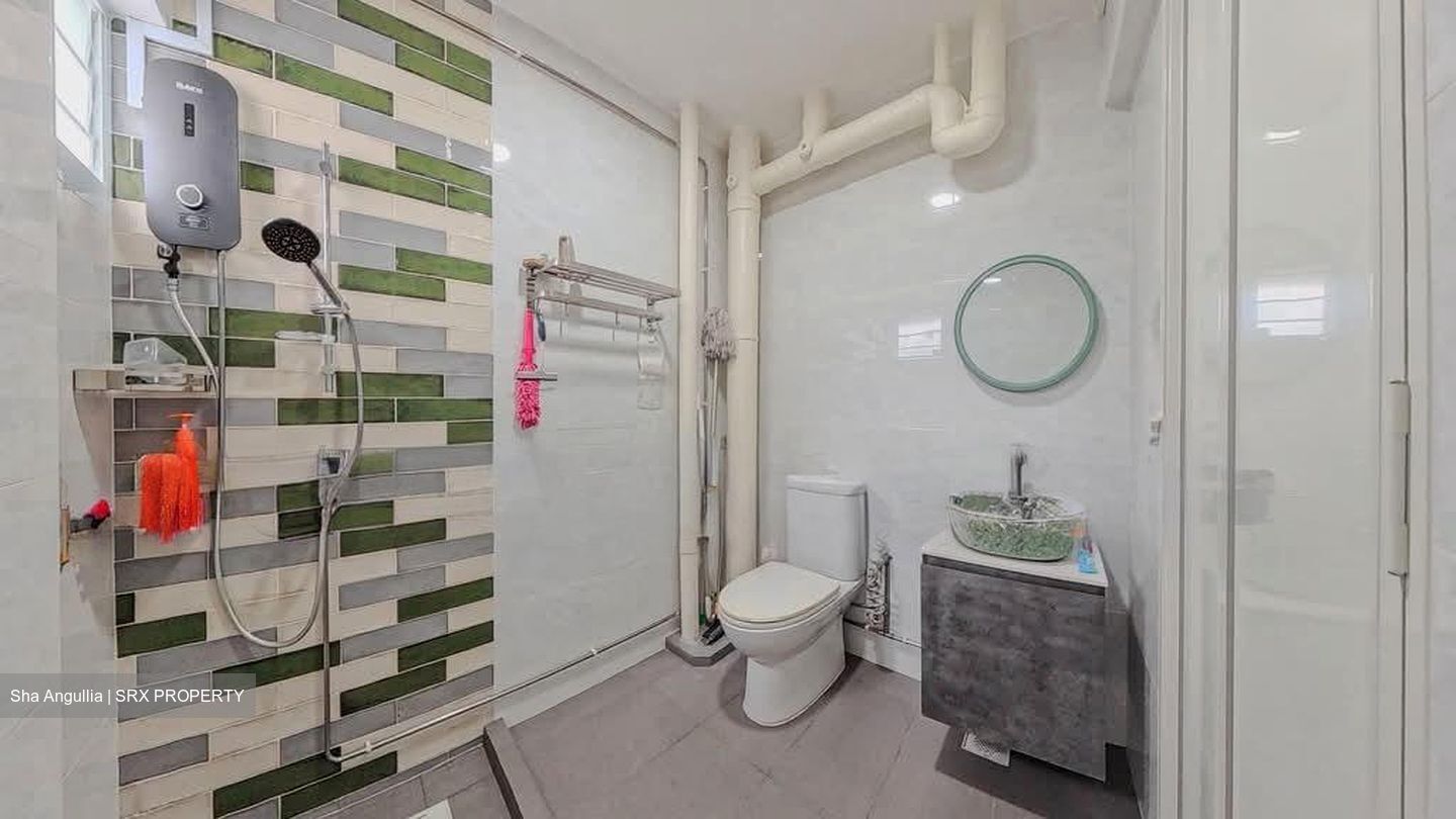 Blk 121 Bukit Batok Central (Bukit Batok), HDB Executive #566619131